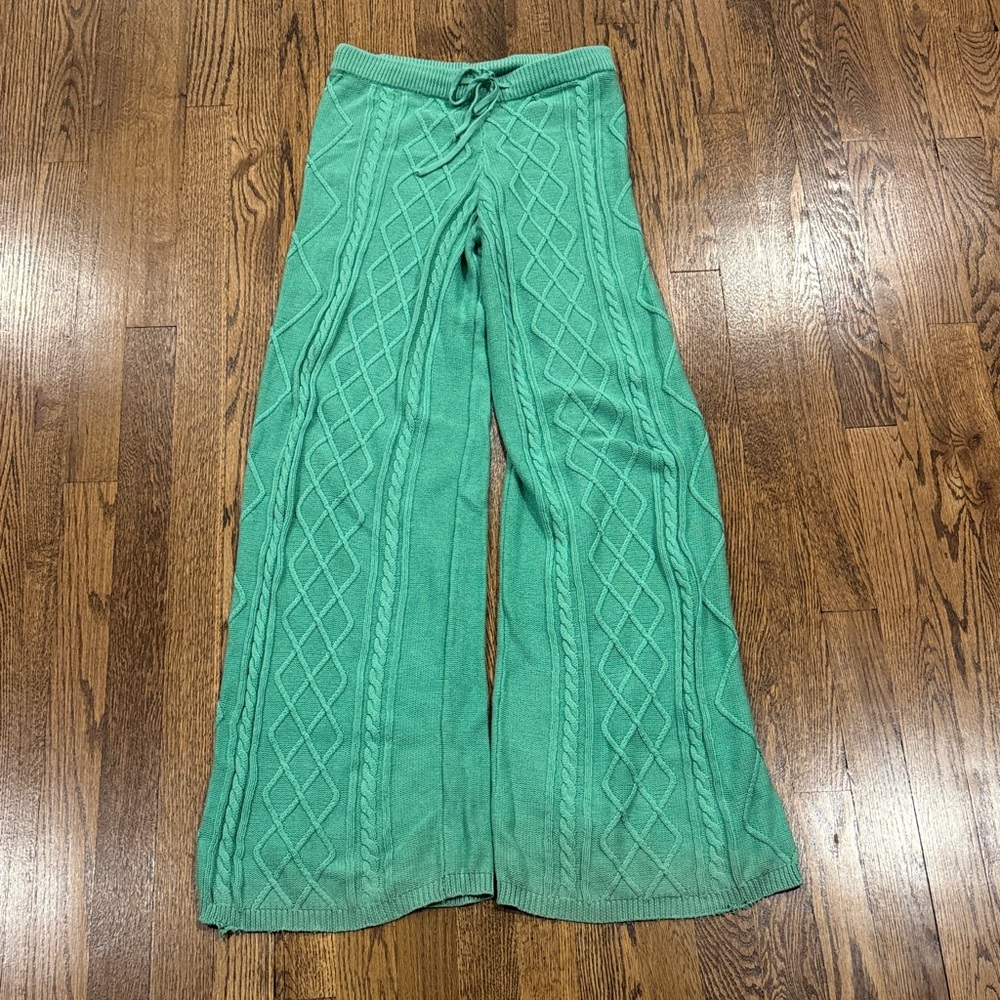 Edikted Casey Green Cable Knit Pants size M/L